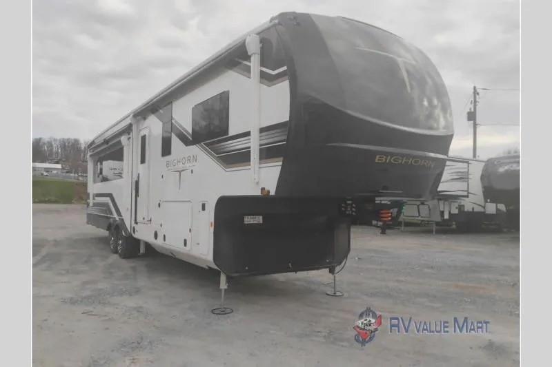 2026 Heartland Bighorn 38RE - Photo 2