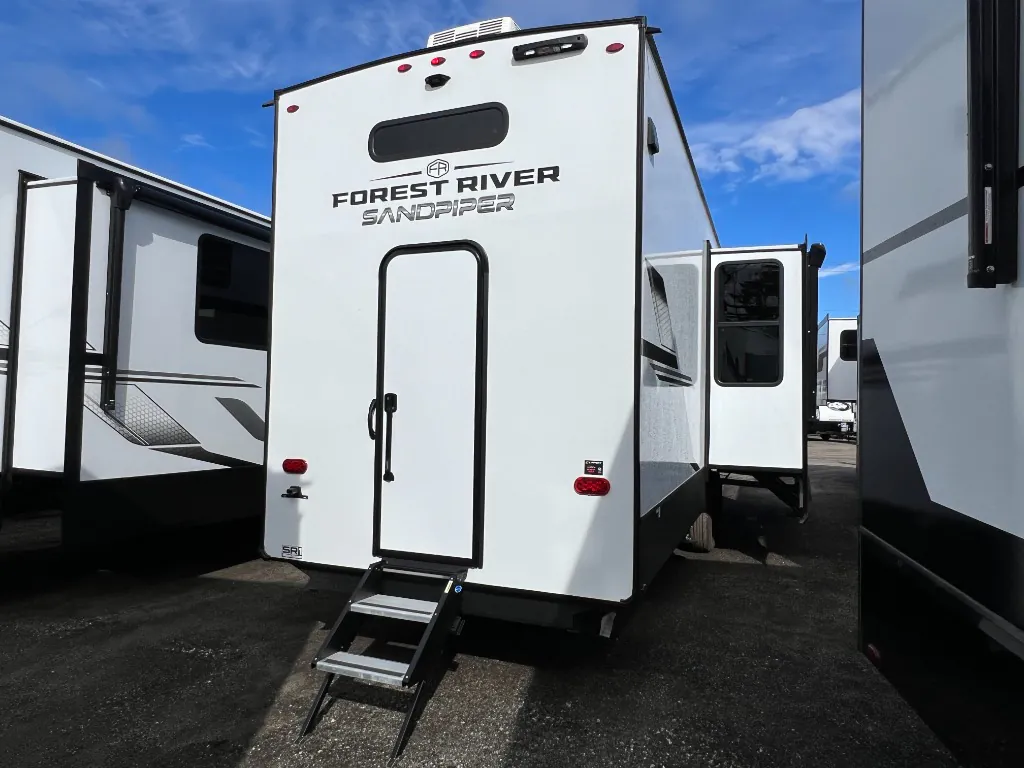 2026 Forest River Sandpiper 4002FB — Photo 6