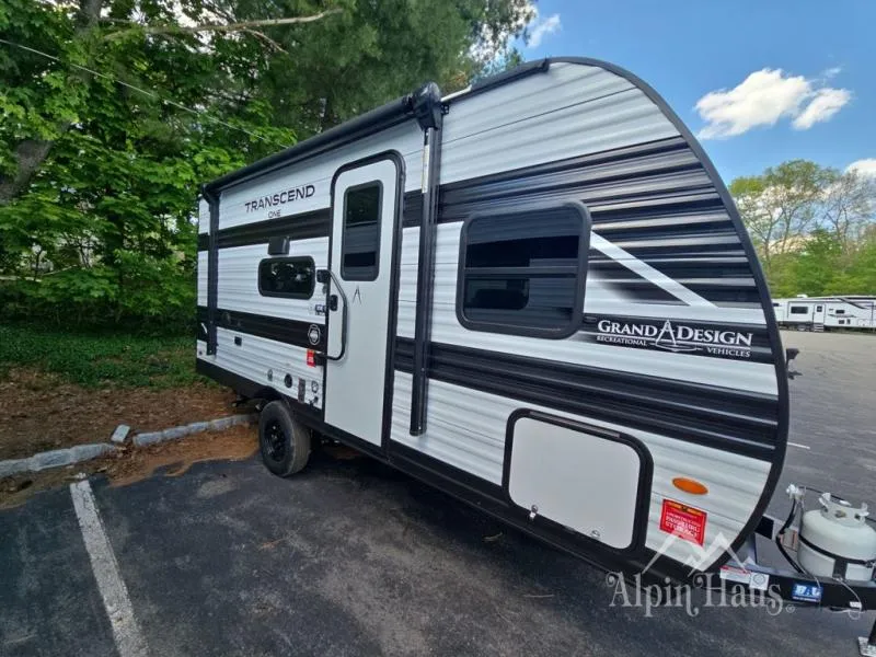 2026 Grand Design Transcend One 151BH - Photo 4