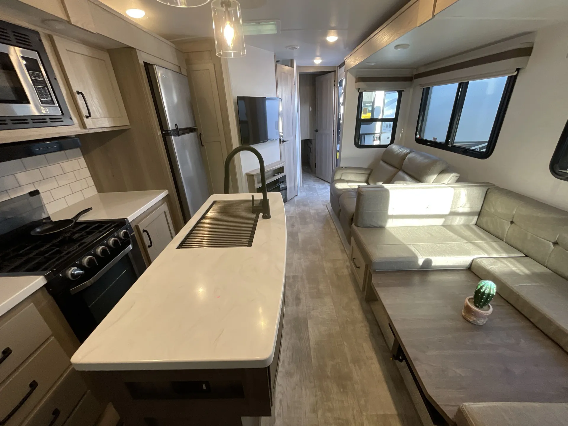 2024 Forest River Rockwood Signature 8336BH — living area main