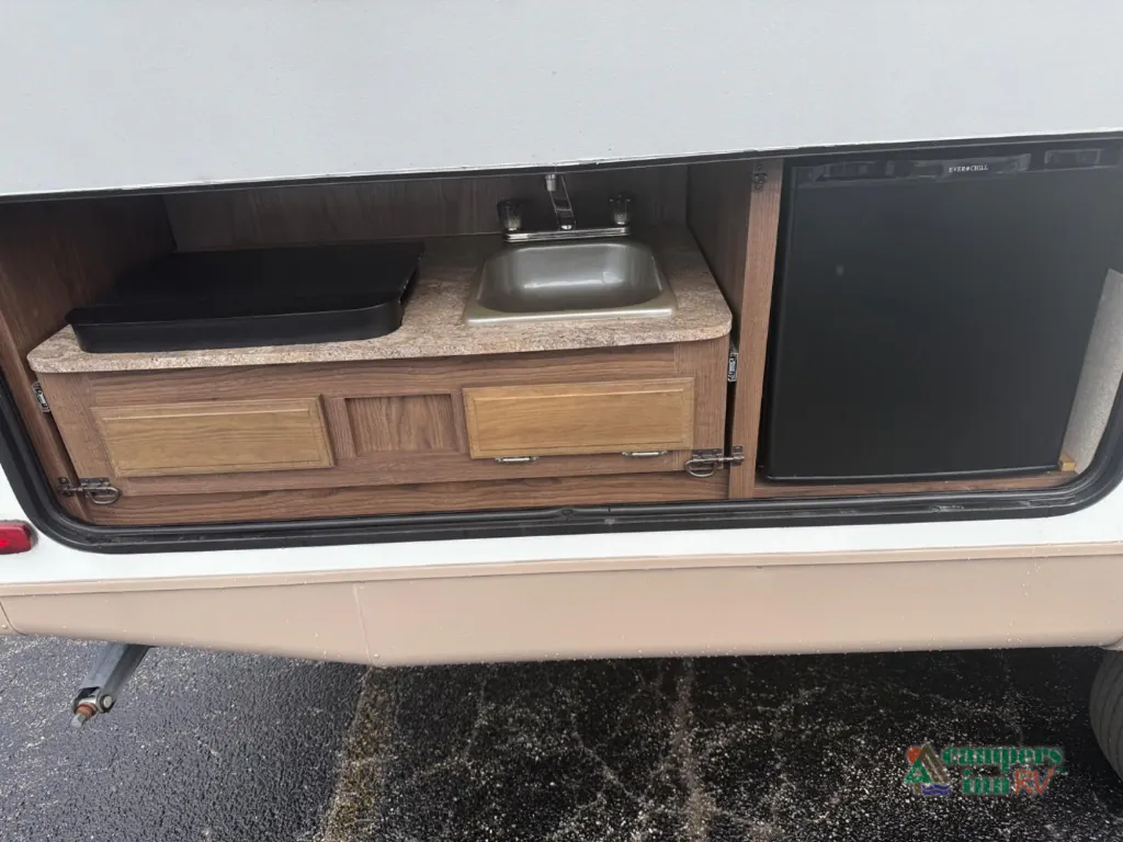 2018 Forest River Flagstaff Micro Lite 25BRDS, Photos photo 10
