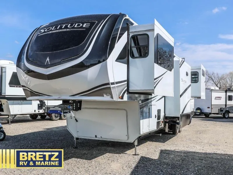 2026 Grand Design Solitude 380FL - Photo 4