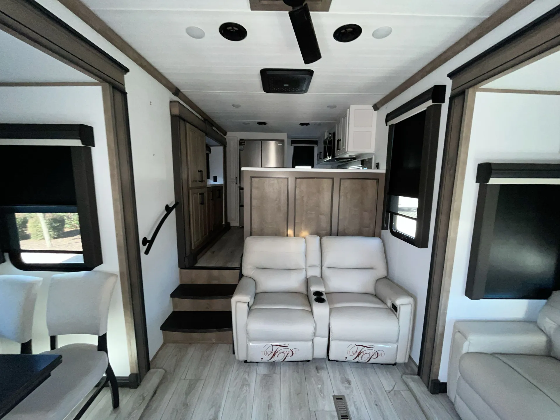 2024 Keystone Montana 3901RK — living area main