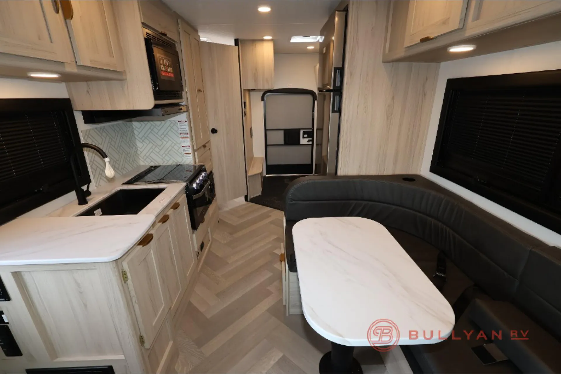 2026 Coachmen Cross Trail XL 22XG - Photo 4