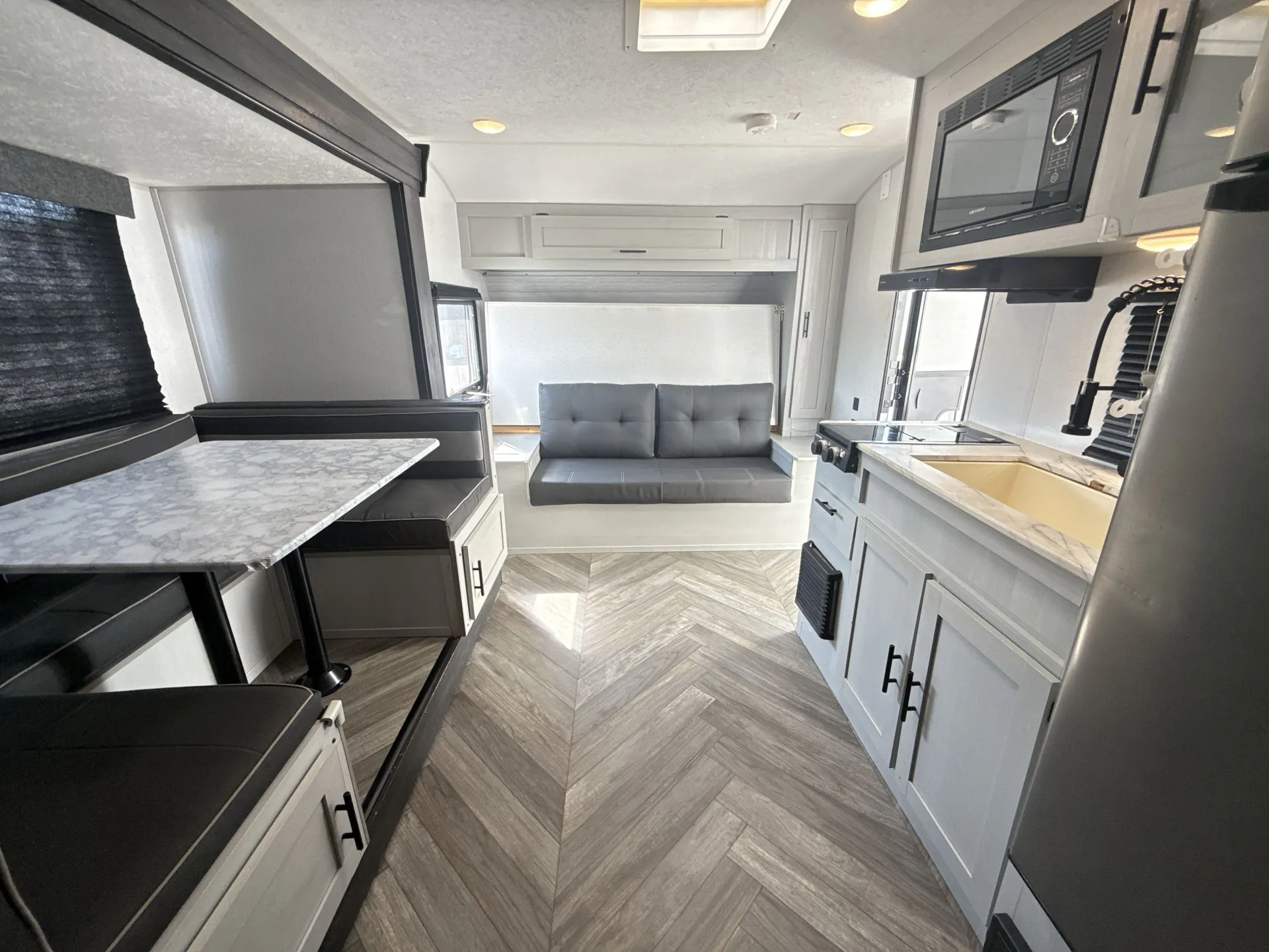 2022 Forest River Salem FSX 178BHSK — living area main