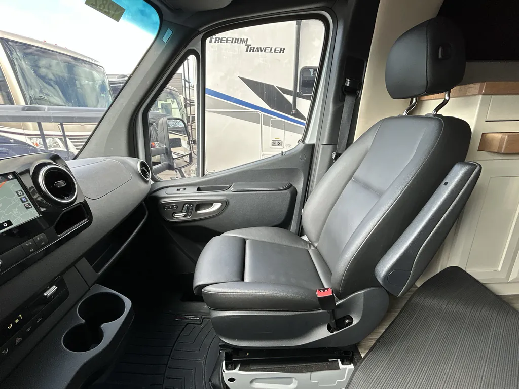 2023 Tiffin Wayfarer 25 JW, Photos photo 17