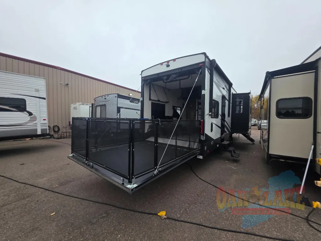 2022 Forest River Vengeance Rogue Armored 351G2, Photos photo 44