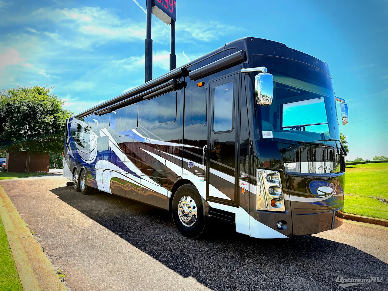 2023 Forest River Berkshire XLT 45CA - Photo 2