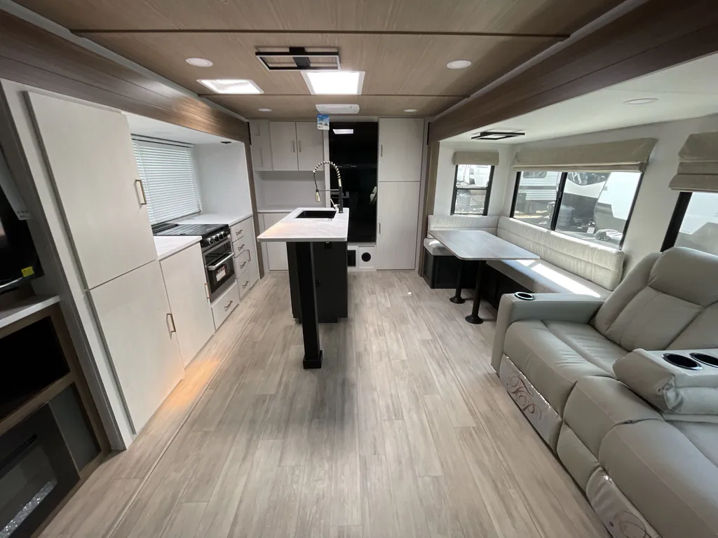 2026 Forest River Vibe 3400XL, Photos photo 5