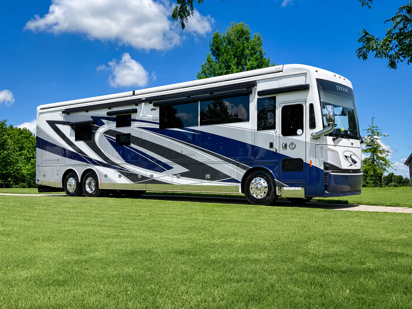 2027 Tiffin Allegro Bus 45 BP - Photo 2