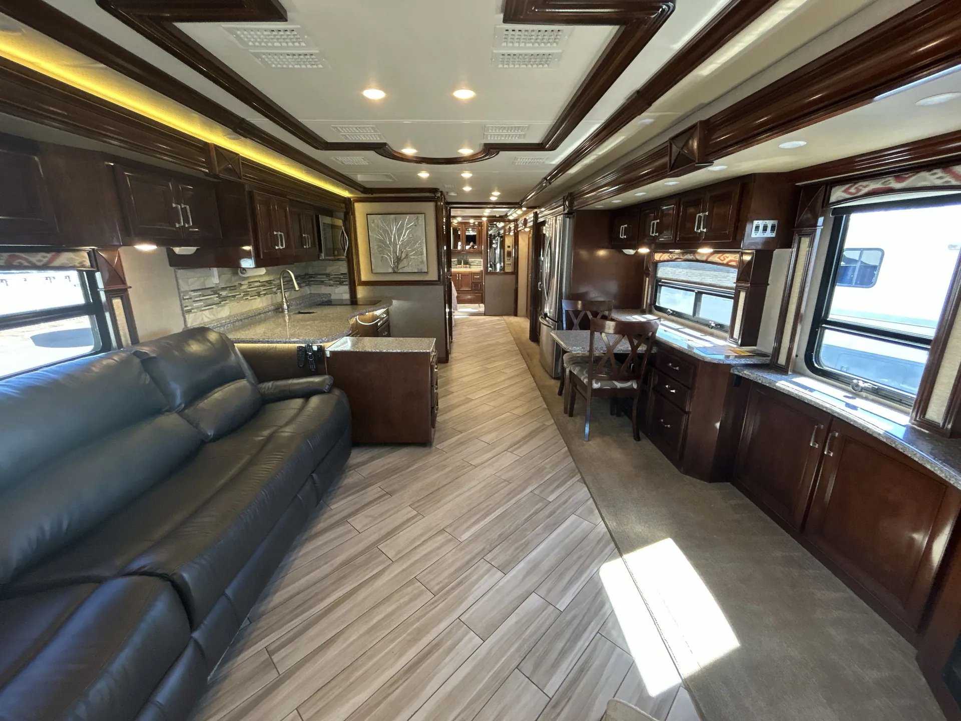 2016 American Coach American Revolution 42G — living area main