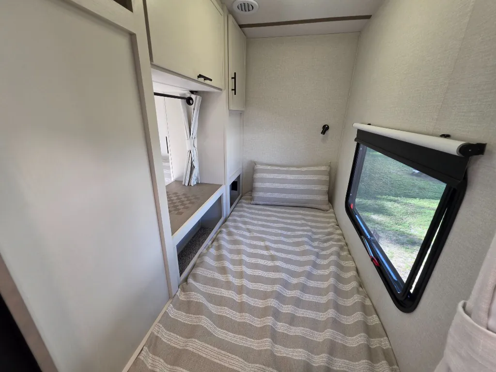 2027 Forest River Impression 36BR3, Photos photo 14