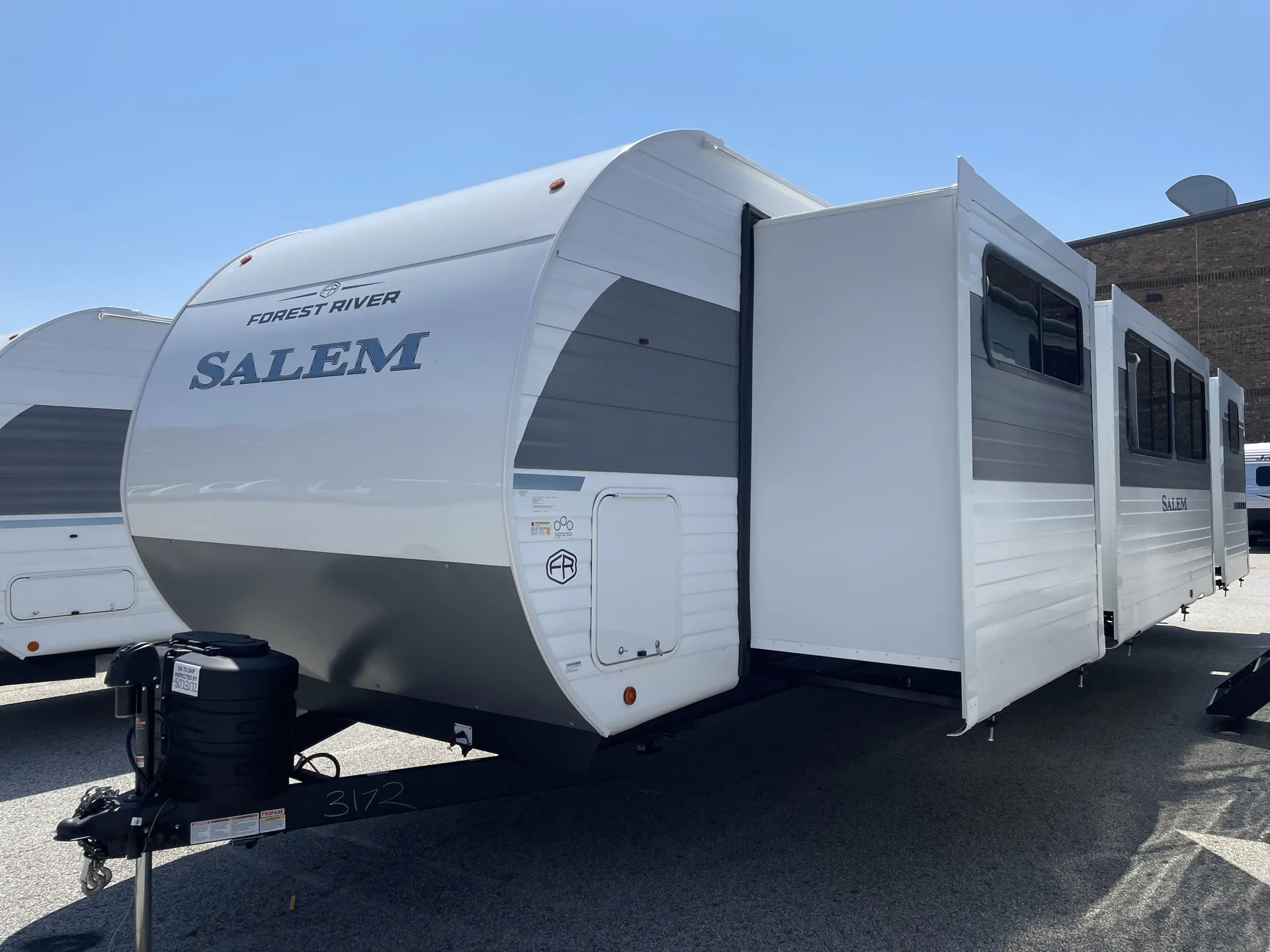 2027 Forest River Salem 33TS — off campside