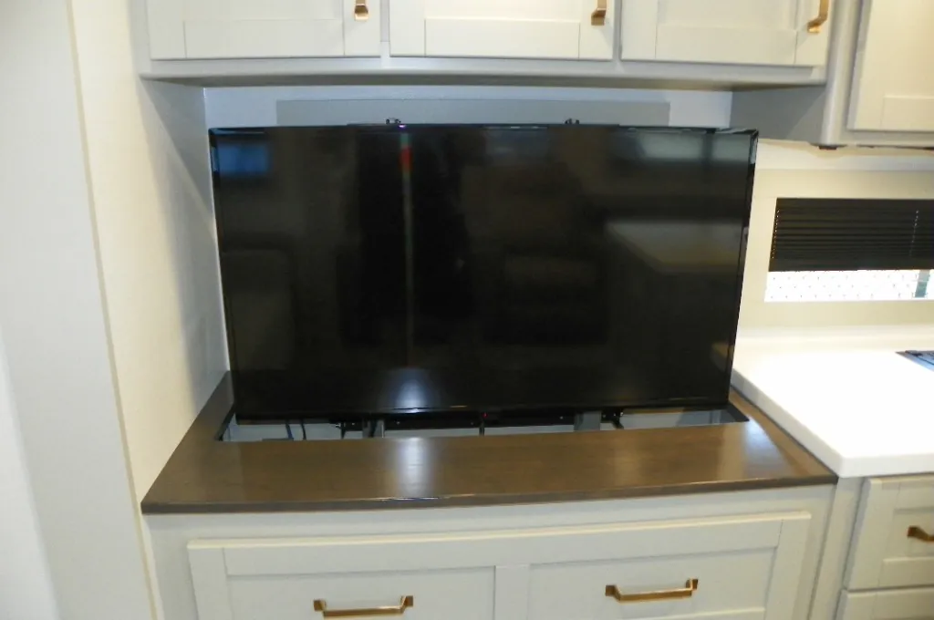 2025 Brinkley Model Z Air 310, Photos photo 22