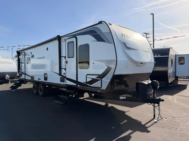 2023 Genesis Supreme Northland 27RLS - Photo 2