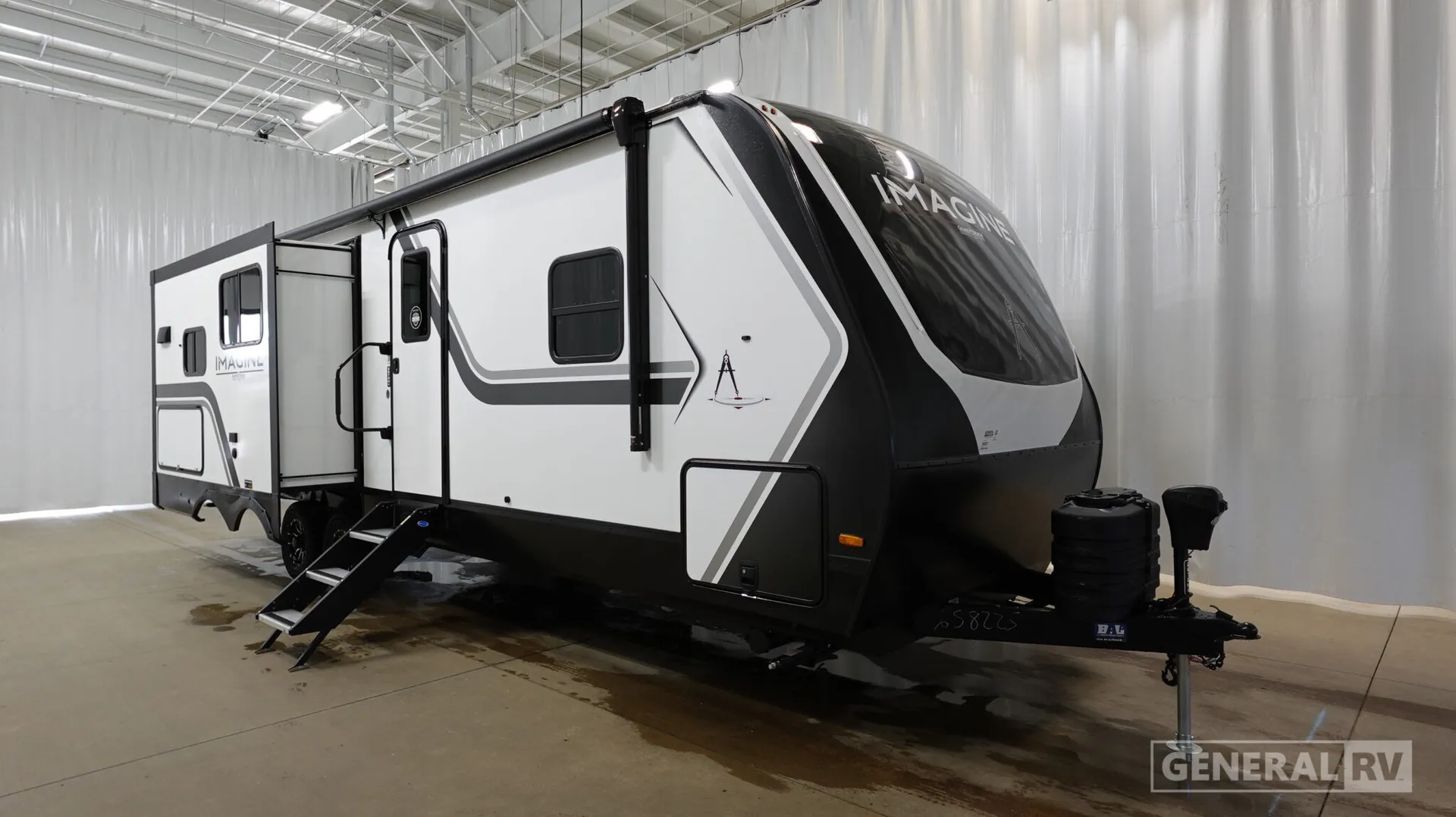 2026 Grand Design Imagine 2670MK - Photo 2