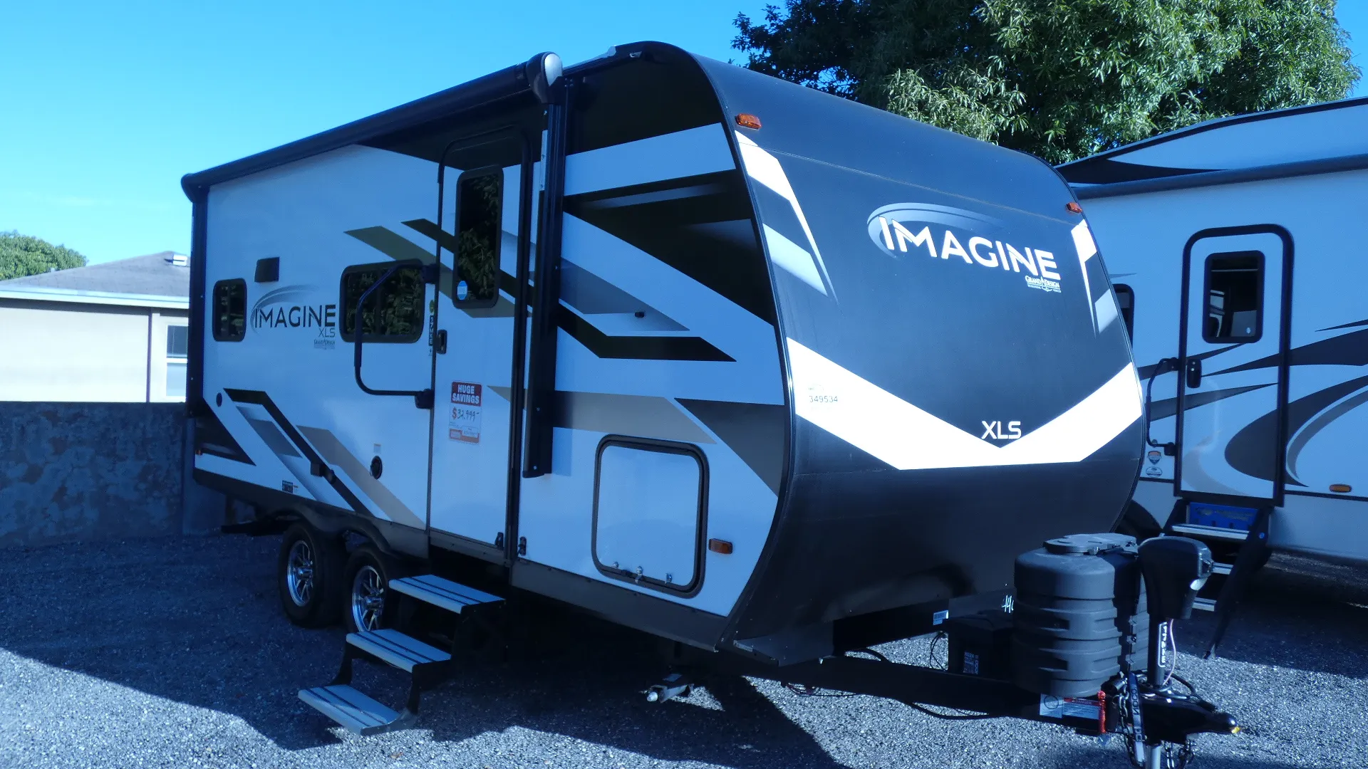 2025 Grand Design Imagine XLS 17MKE - Photo 2