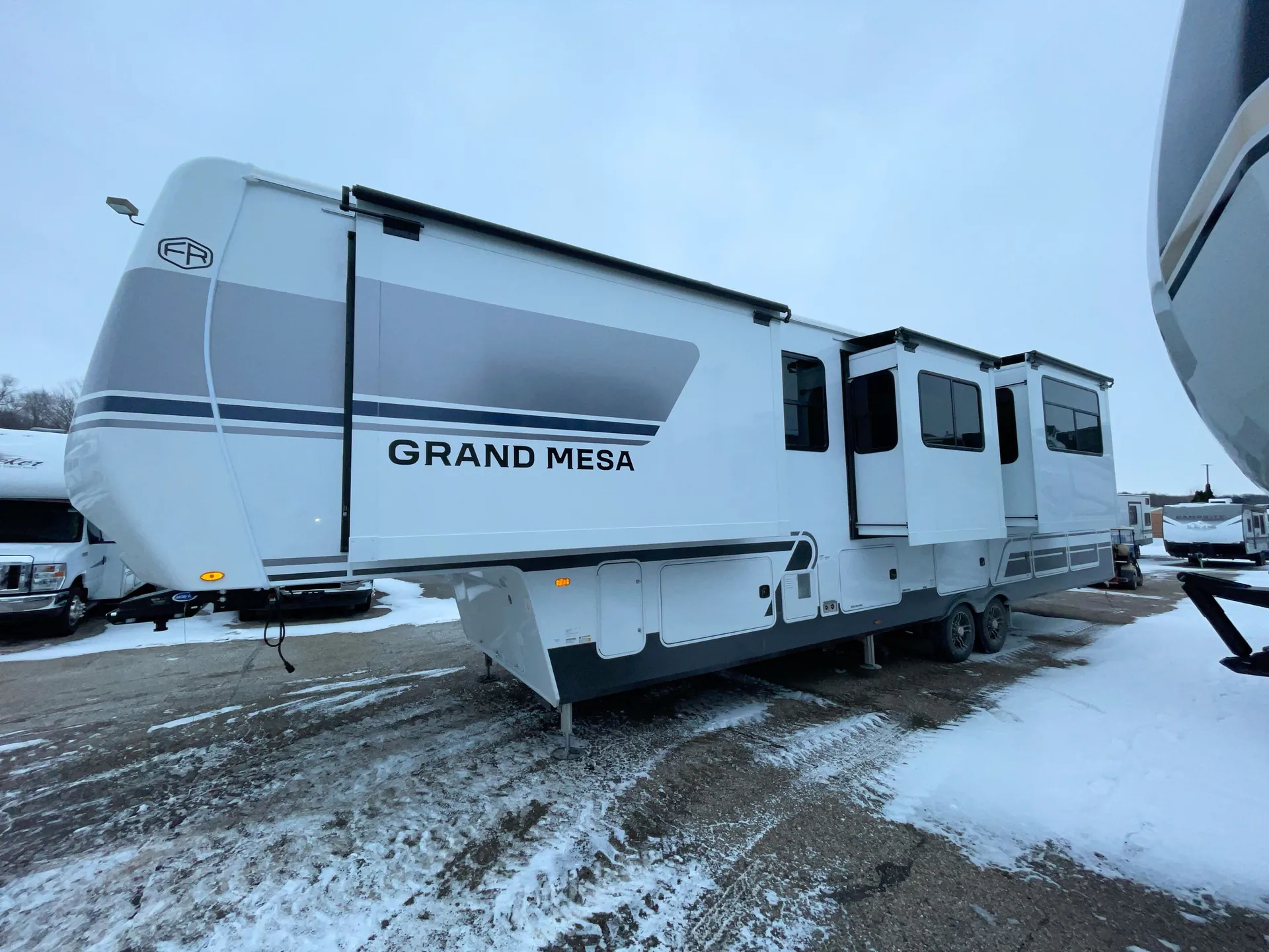 2026 Forest River Puma Grand Mesa 394RKL — off campside