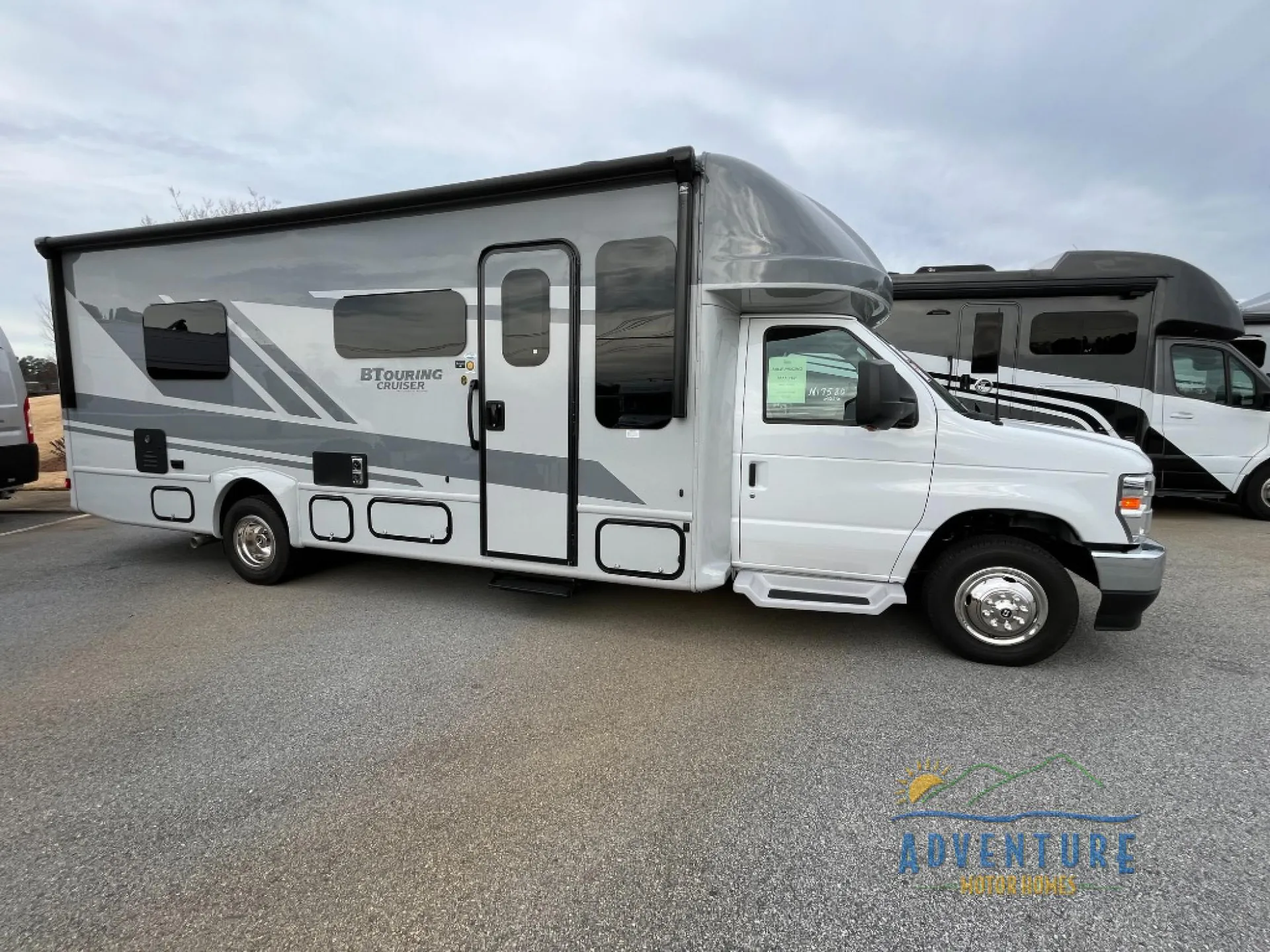 2026 Gulf Stream BT Cruiser 5255 - Photo 2