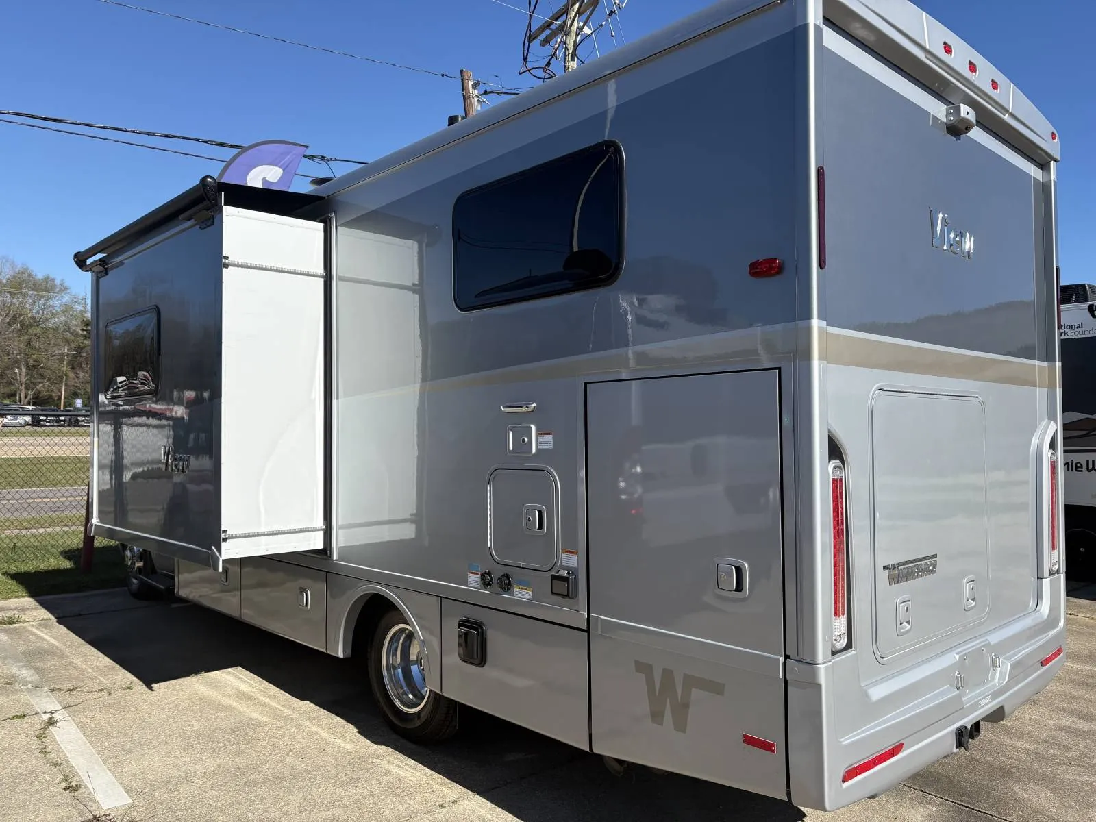 2026 Winnebago View 24R - Photo 4