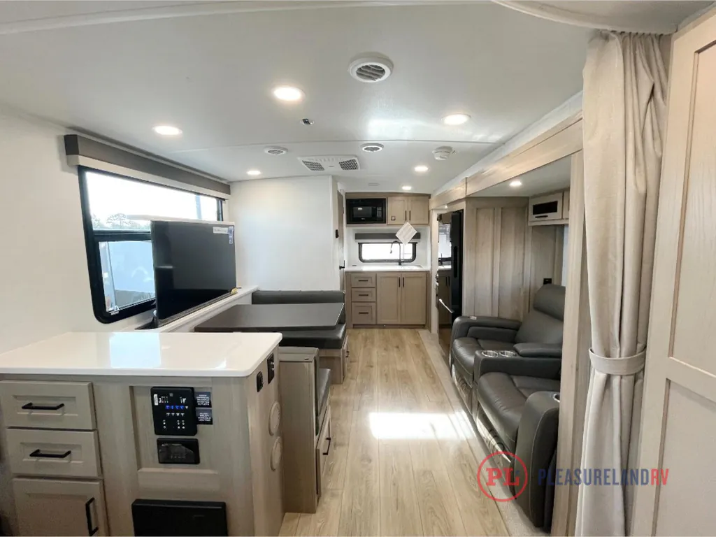 2026 Forest River Flagstaff Micro Lite 25FBD, Photos photo 7