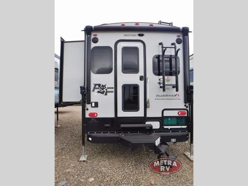 2026 Northwood Arctic Fox Camper 992 - Photo 4