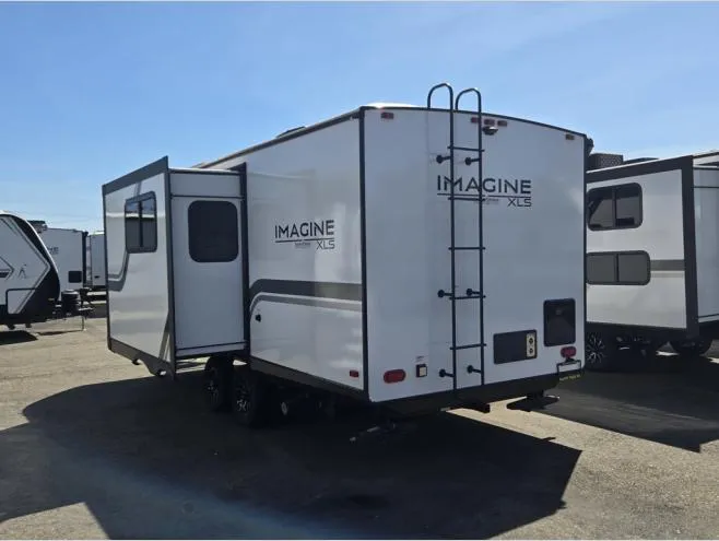 2026 Grand Design Imagine XLS 22BHE - Photo 4