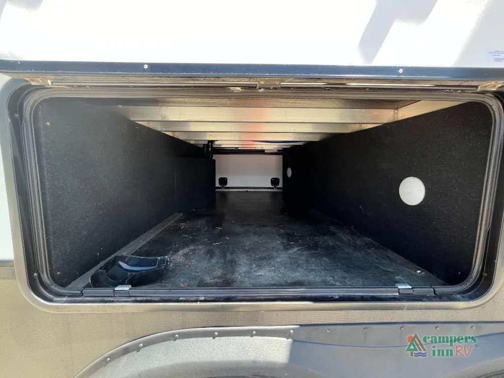 2018 Grand Design Momentum 376TH, Photos photo 39