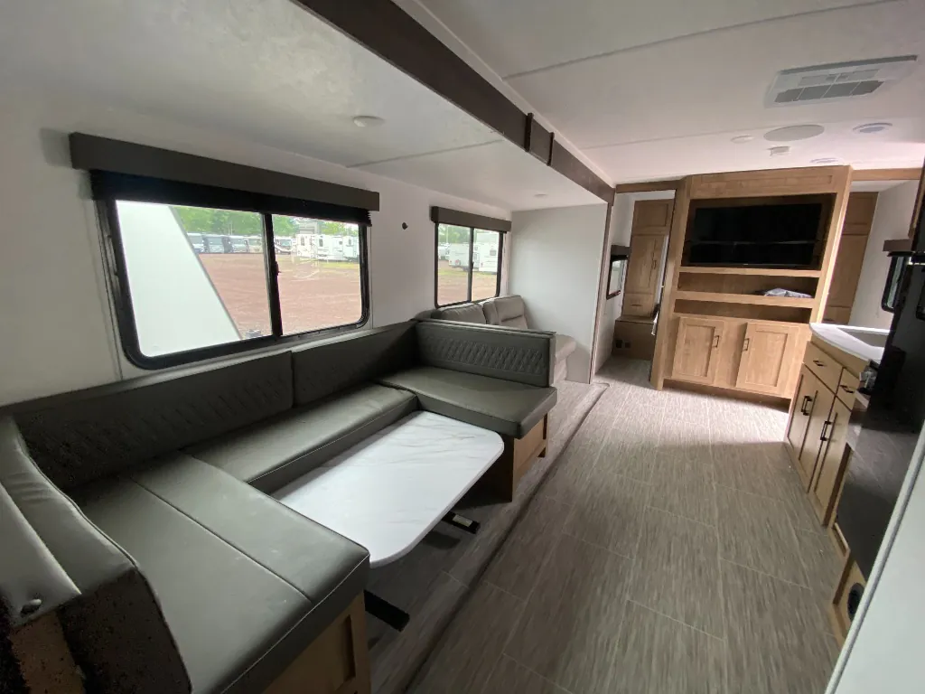 2024 Coachmen Freedom Express Select 29SE, Photos photo 39