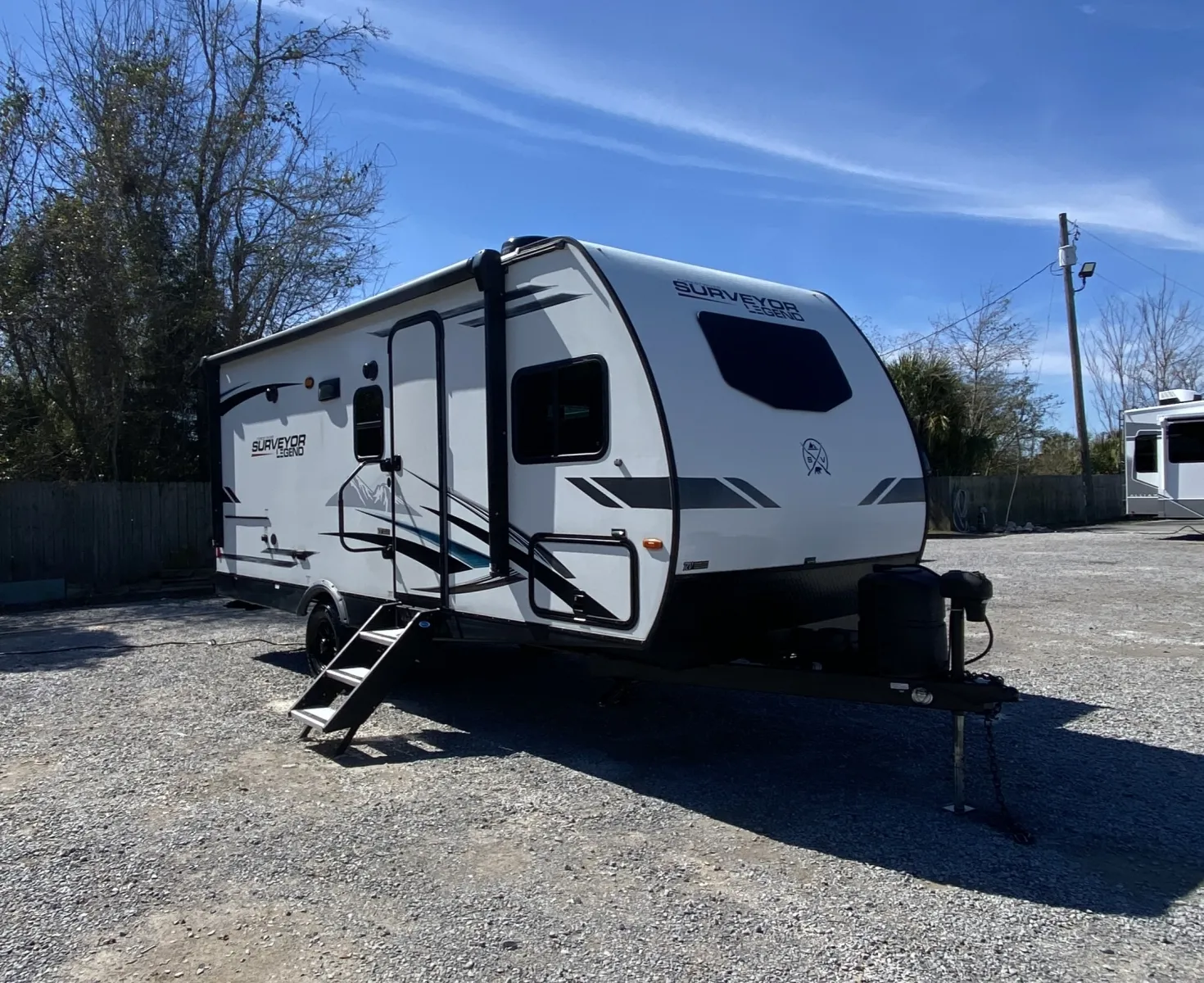 2022 Forest River Surveyor Legend 19BHLE - Photo 2