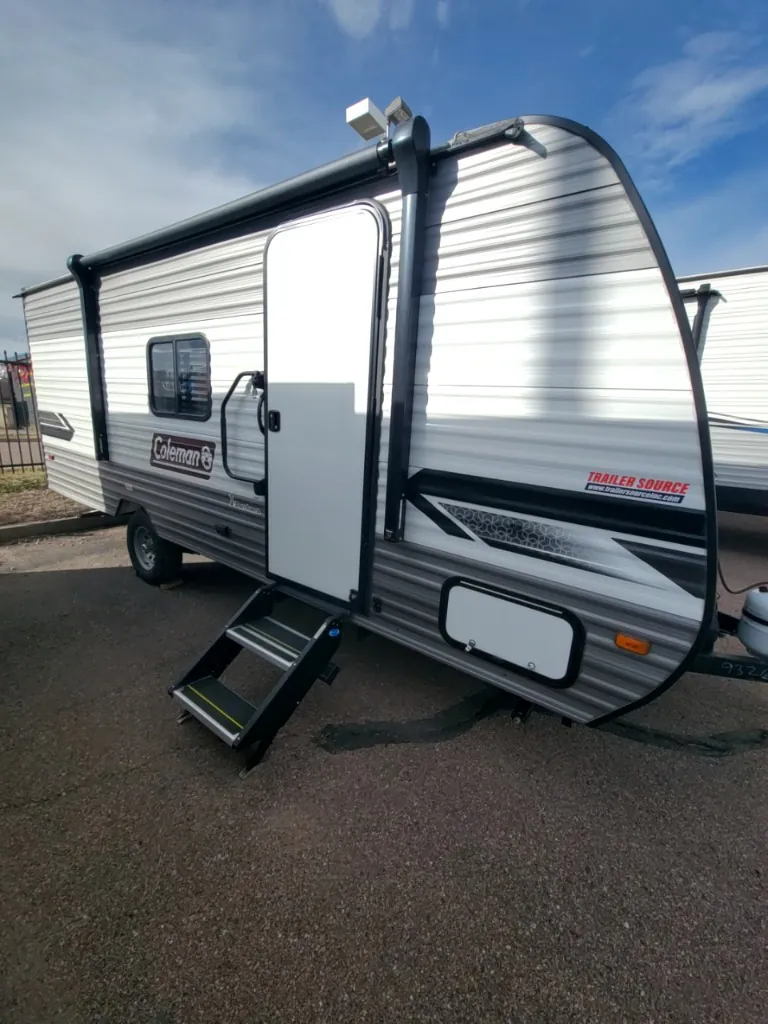 2024 Dutchmen Coleman Lantern LT 18BH, Photos photo 2