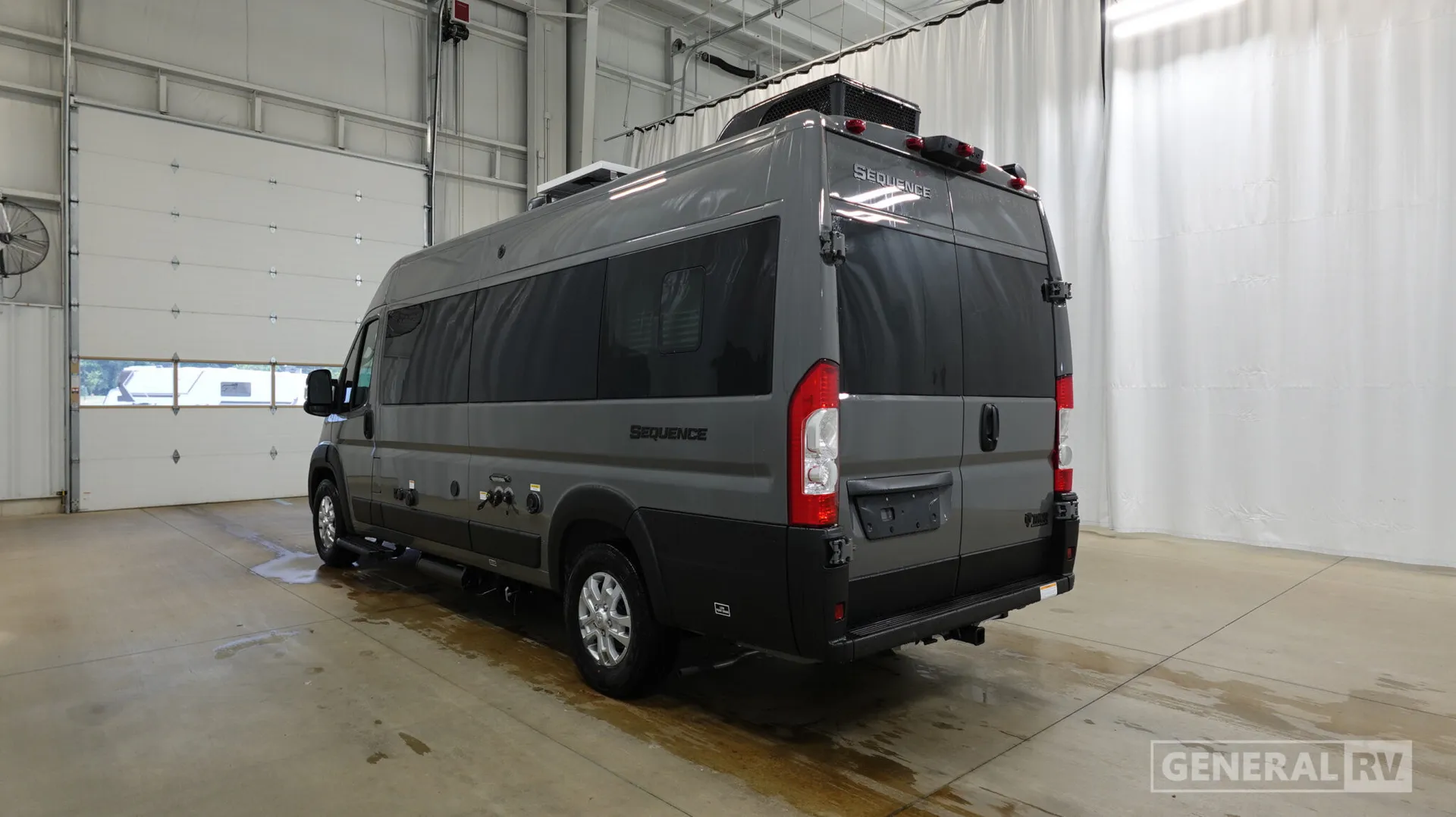 2027 Thor Motor Coach Sequence 20Y - Photo 4