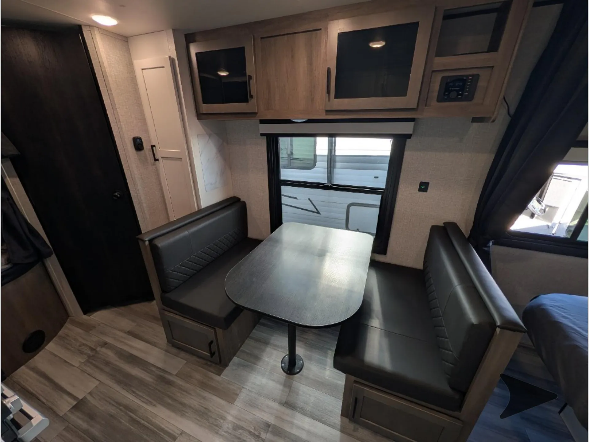 2024 Jayco Jay Flight 224BHW - Photo 4