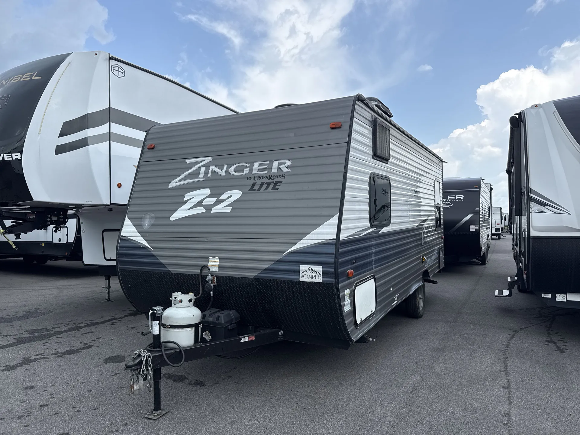 2019 CrossRoads Zinger Lite 18RD - Photo 2
