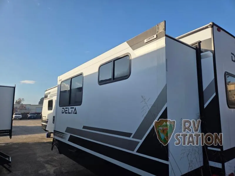 2027 Alliance RV Delta 321BH - Photo 4