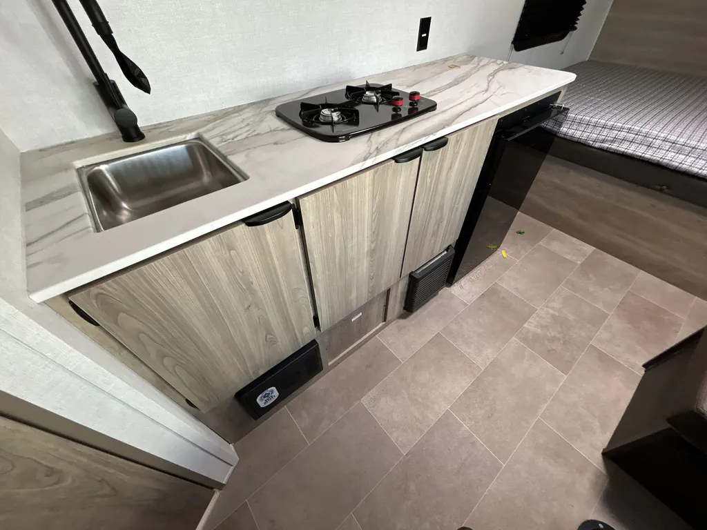 2027 Forest River Airelume 160, Photos photo 11