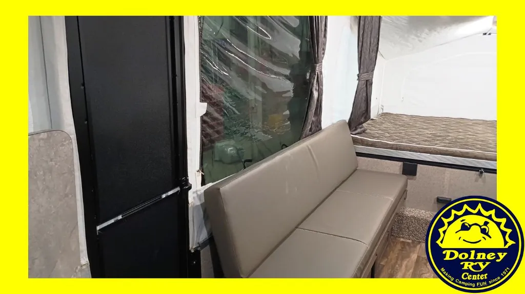 2019 Forest River Rockwood Freedom 2318G — Photo 6