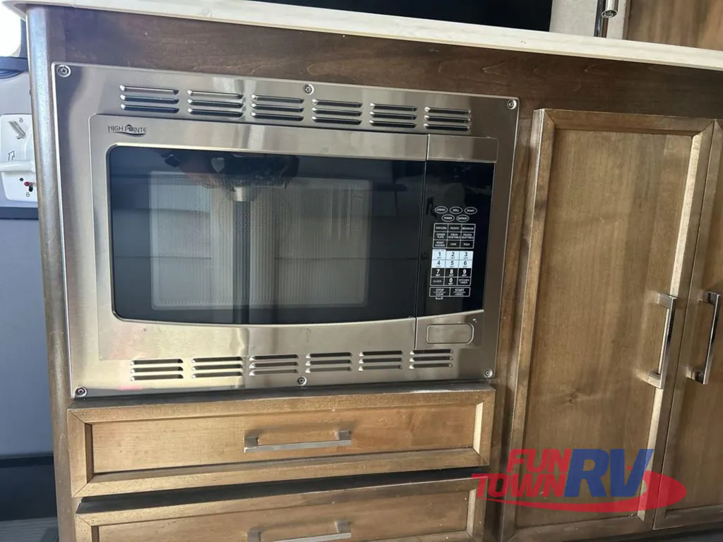 2018 Tiffin Wayfarer 24 QW, Photos photo 15