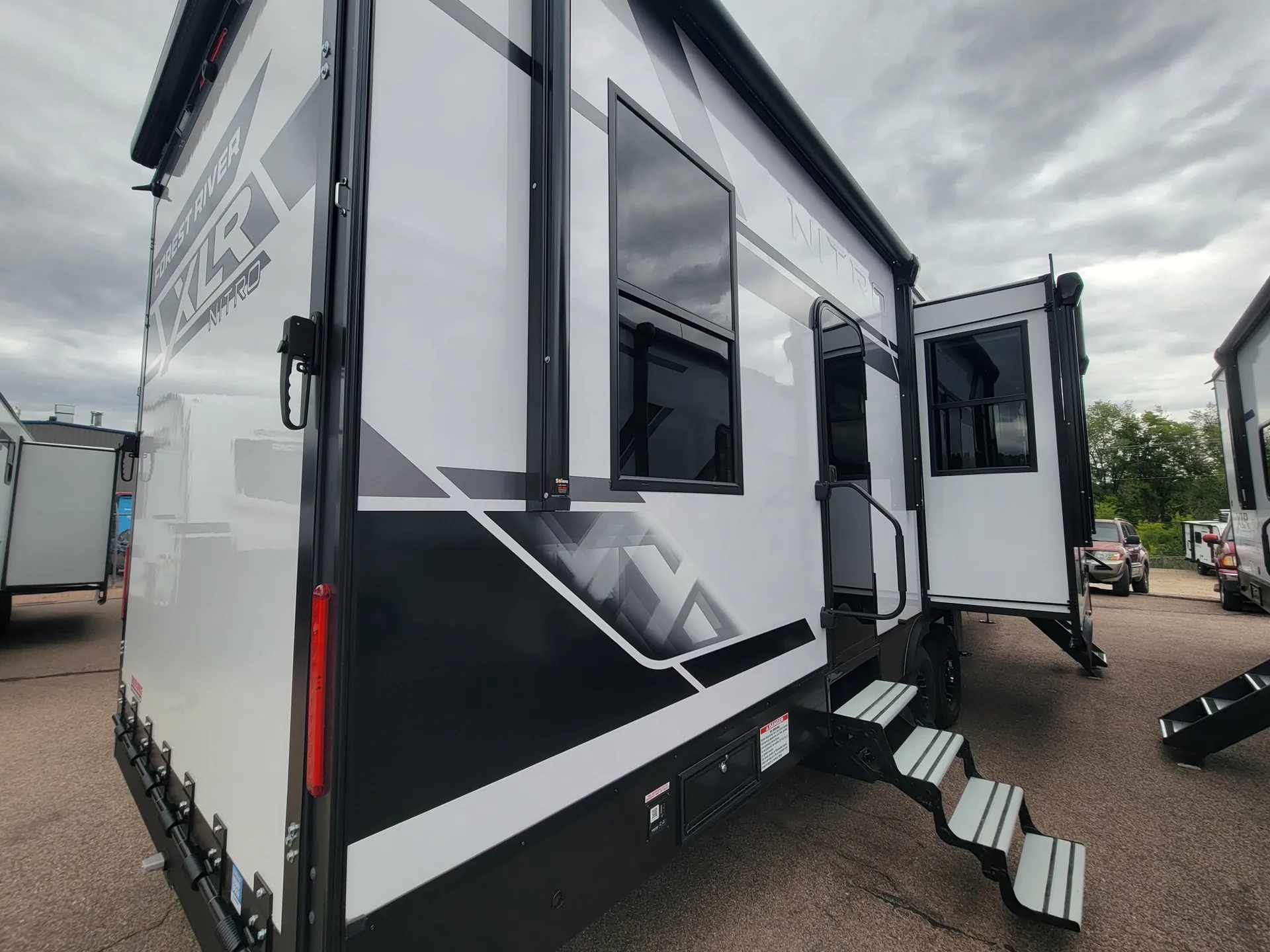 2026 Forest River XLR Nitro 35G13 - Photo 4