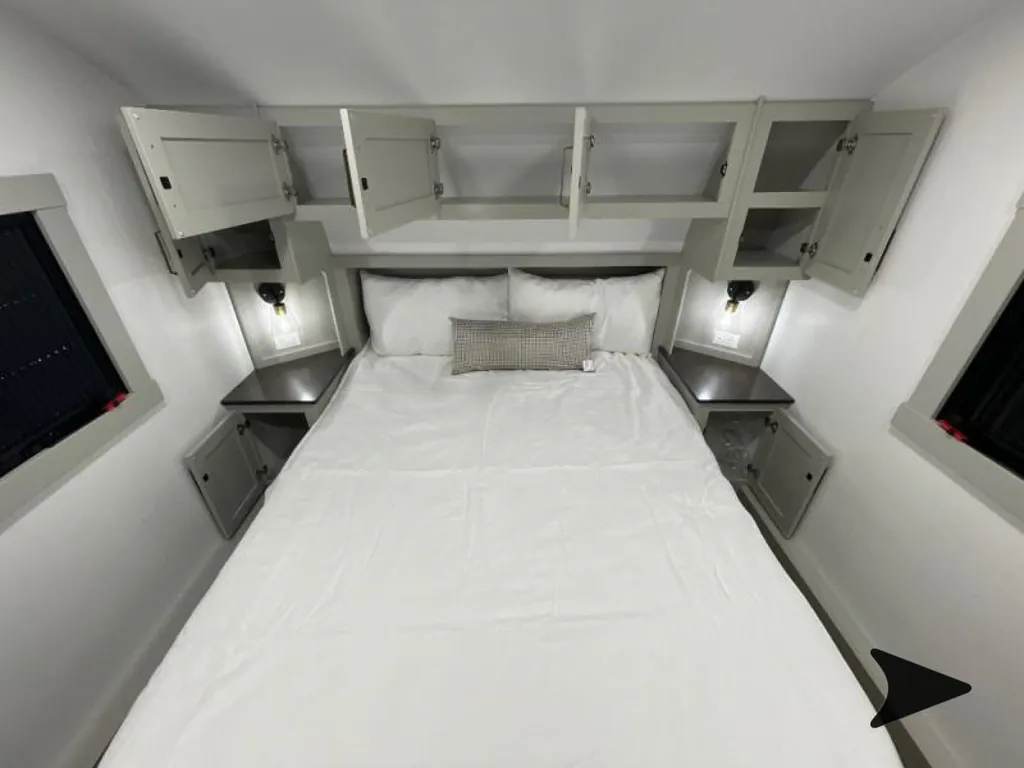 2026 Brinkley Model Z 2810, Photos photo 27