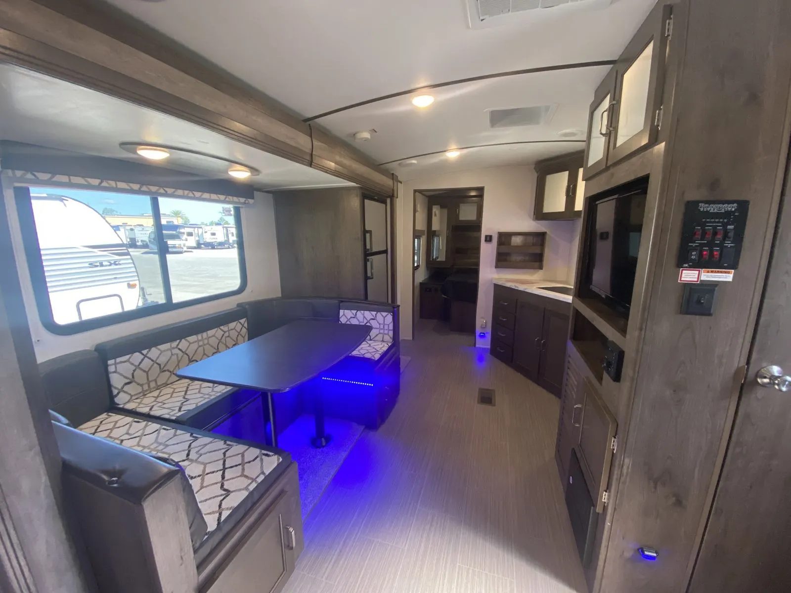 2020 Keystone RV Passport 2600BH - Photo 4