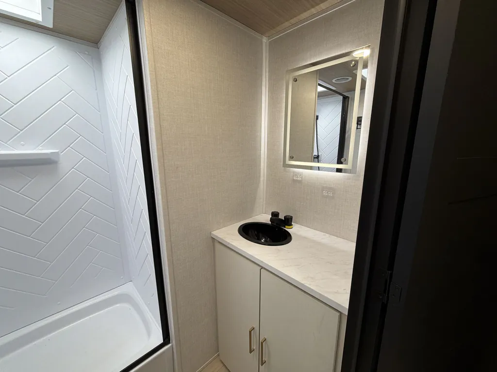 2026 Forest River Vibe 3400BH, Photos photo 17