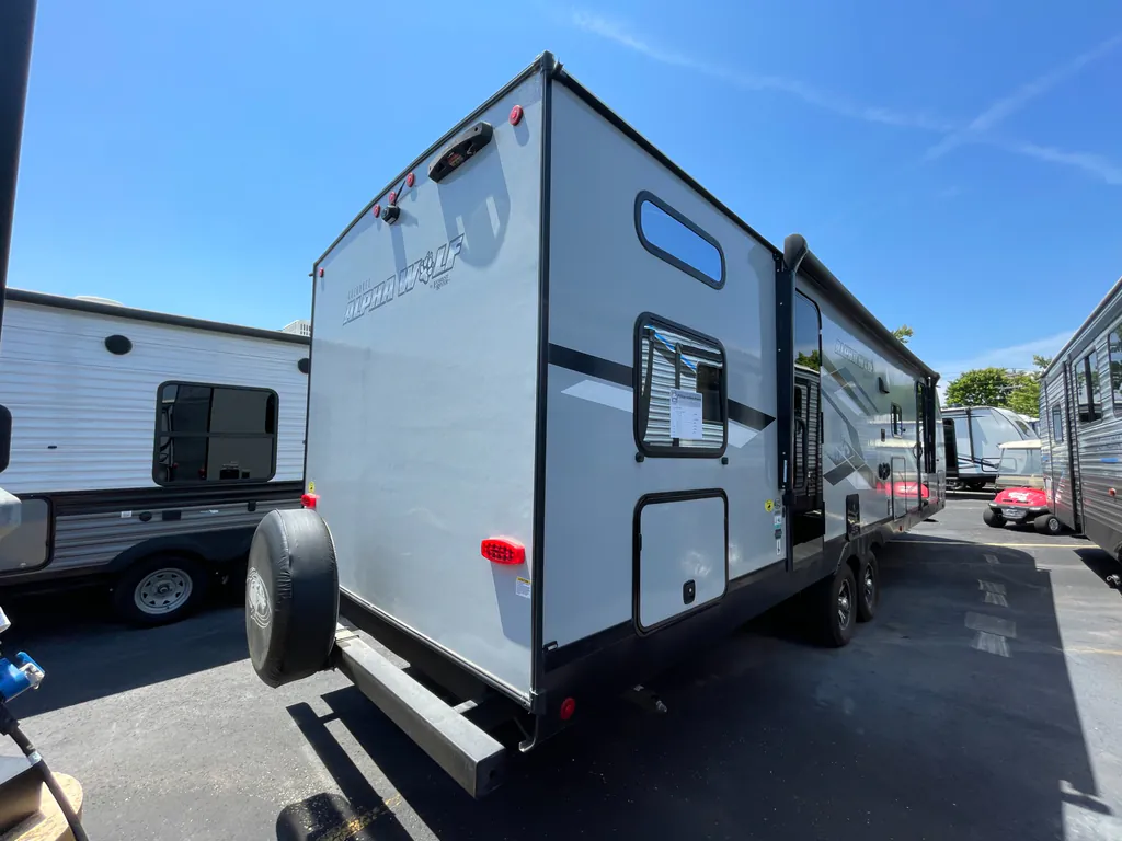 2023 Forest River Cherokee Alpha Wolf 30RDB-L, Photos photo 18