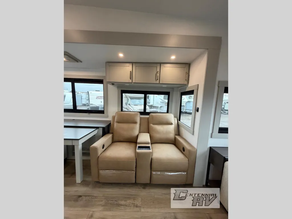 2026 Brinkley Model Z 3600, Photos photo 26