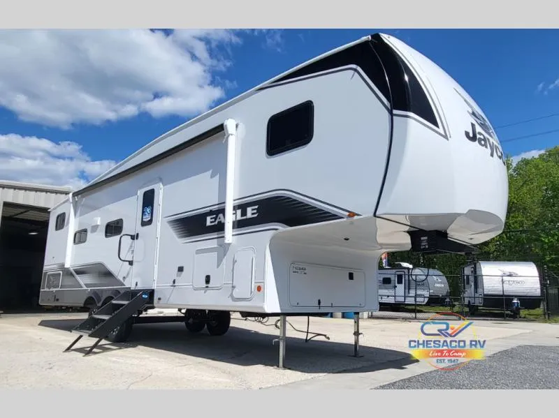 2026 Jayco Eagle SLE 28BHU - Photo 2