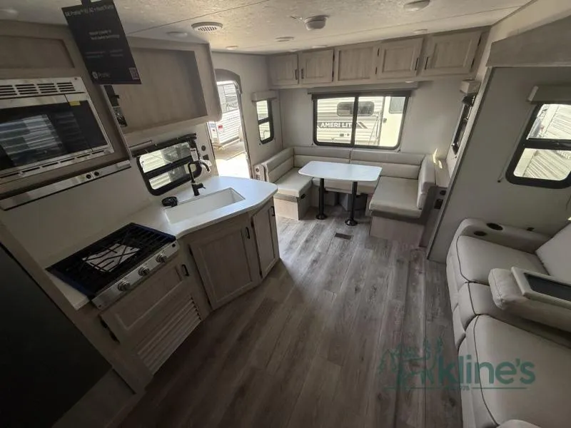 2026 Coachmen Catalina Summit Series 8 231MKS - Photo 4