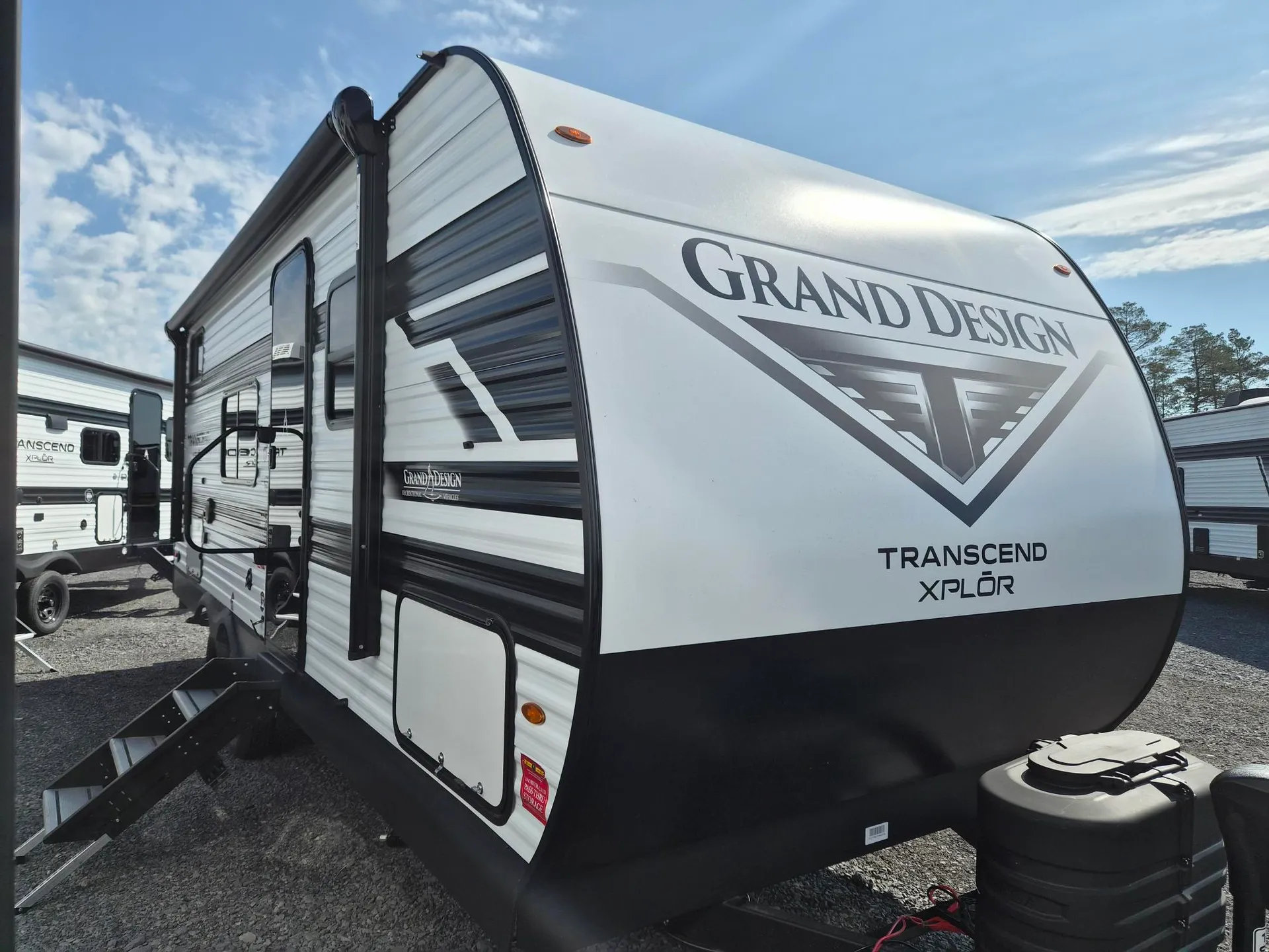 2026 Grand Design Transcend Xplor 19BHX - Photo 2