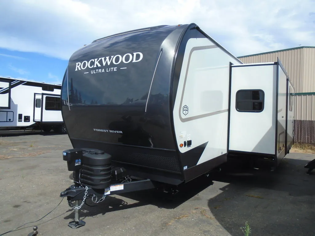 2027 Forest River Rockwood Ultra Lite 2711RK