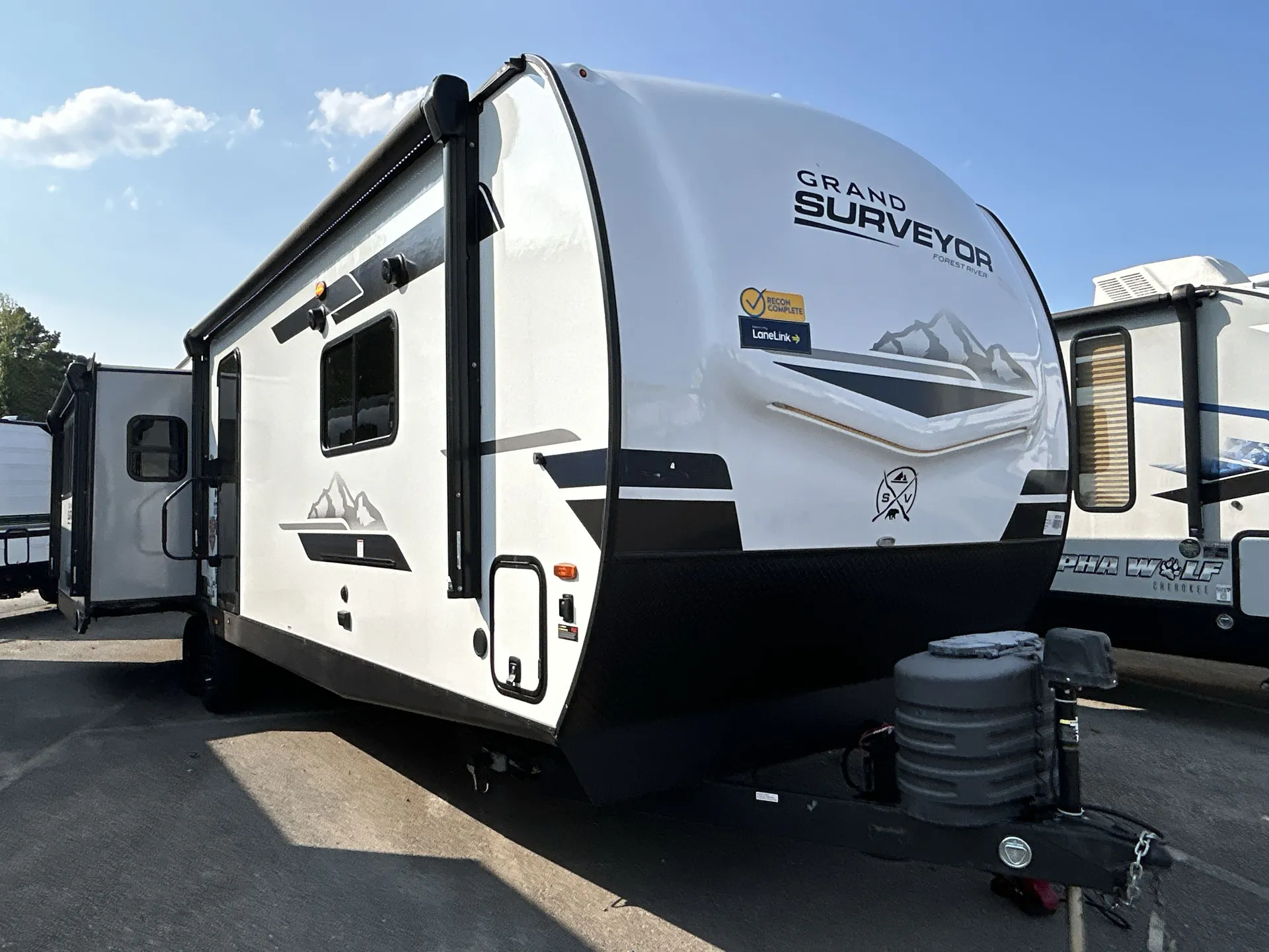 2024 Forest River Grand Surveyor 305RLBS - Photo 2