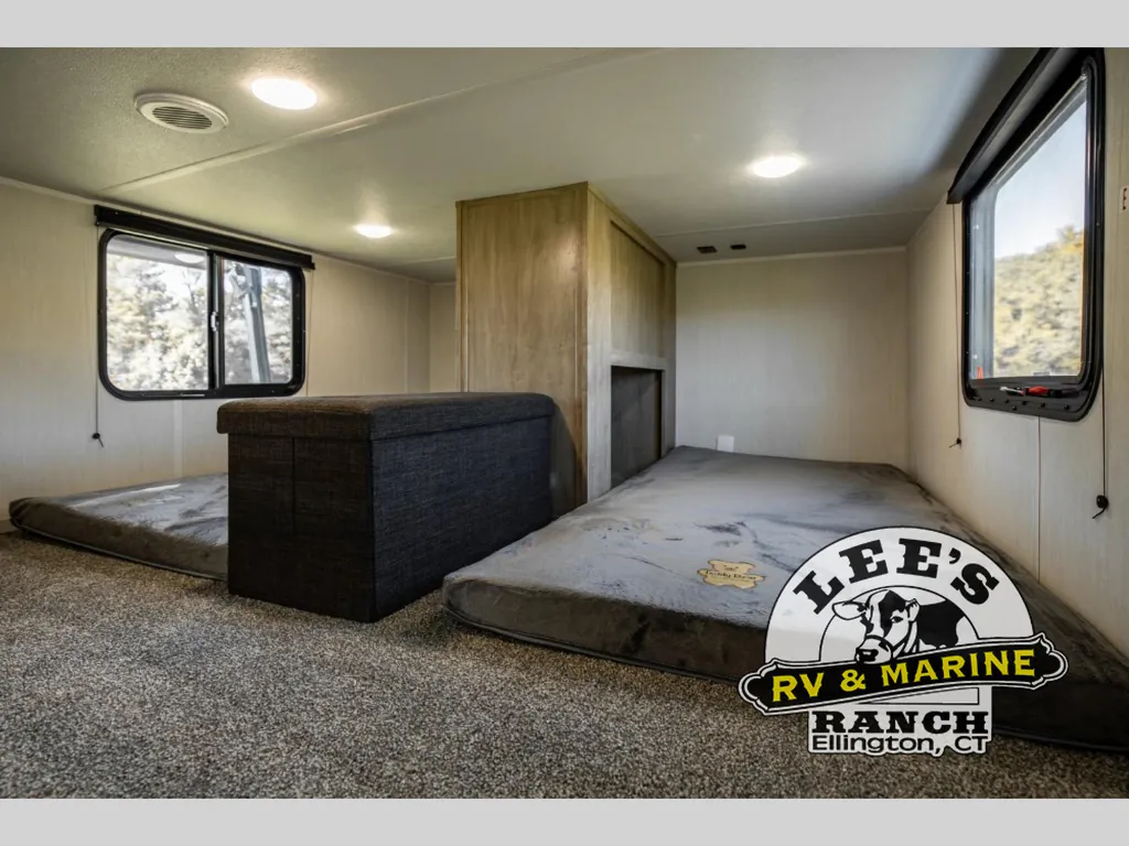 2026 Forest River Cherokee Timberwolf 39DK, Photos photo 11